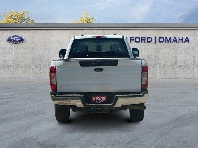 Photo of 2022 Oxford White Ford F-350