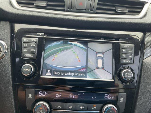 Photo of 2014 Graphite Blue Nissan Rogue