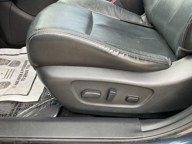 Photo of 2014 Graphite Blue Nissan Rogue