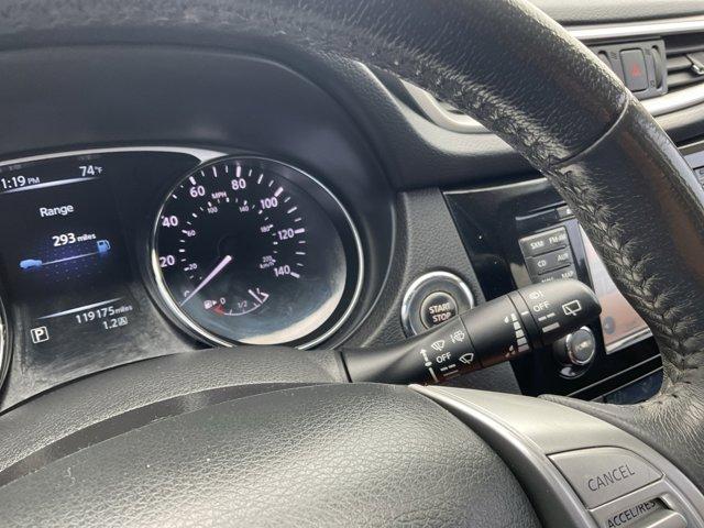 Photo of 2014 Graphite Blue Nissan Rogue