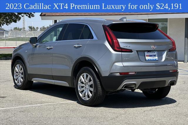 Photo of 2023 Argent Silver Metallic Cadillac XT4