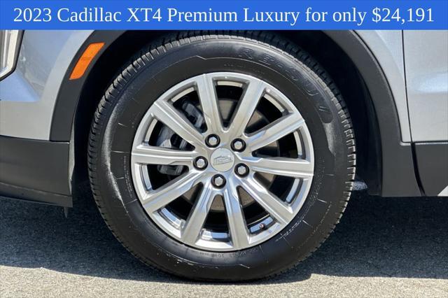 Photo of 2023 Argent Silver Metallic Cadillac XT4