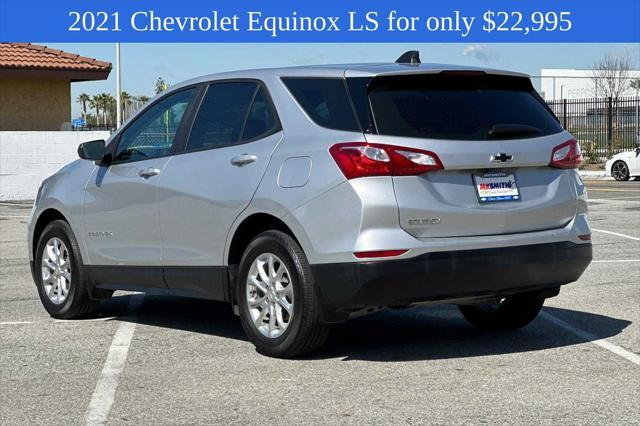 Photo of 2021 Silver Ice Metallic Chevrolet Equinox