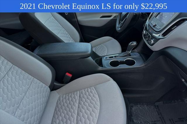 Photo of 2021 Silver Ice Metallic Chevrolet Equinox