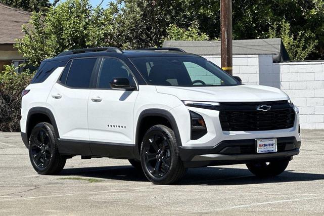 Photo of 2026 Summit White Chevrolet Equinox