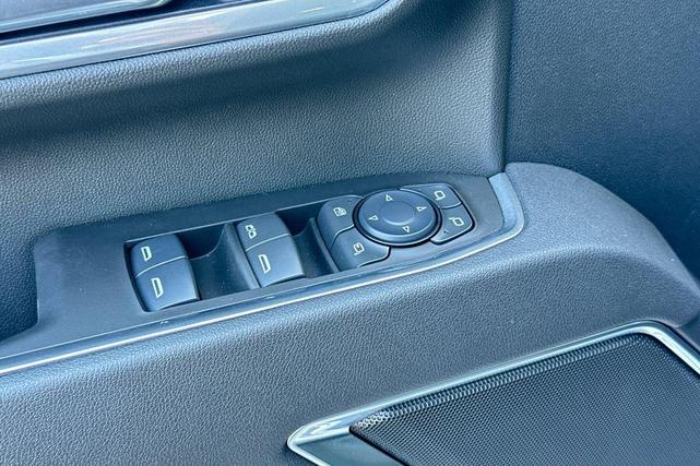 Photo of 2025 Summit White Chevrolet Silverado 2500