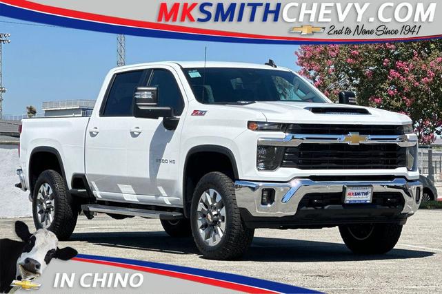 Photo of 2025 Summit White Chevrolet Silverado 2500
