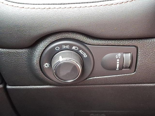 Photo of 2025 Destroyer Gray Clearcoat Dodge Durango