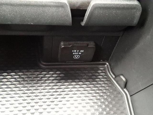 Photo of 2023 Patriot Blue Pearlcoat RAM 1500
