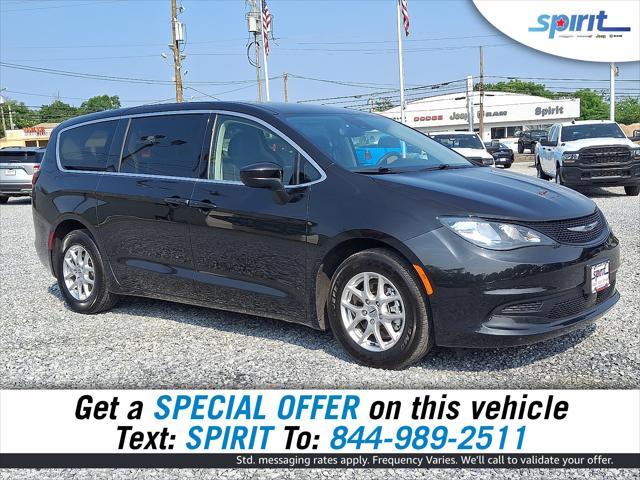 2023 Chrysler Voyager