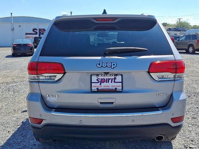 Photo of 2016 Billet Silver Metallic Clearcoat Jeep Grand Cherokee