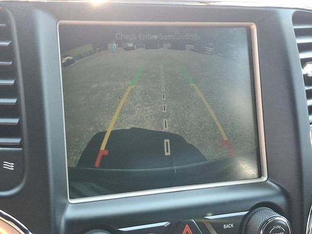 Photo of 2016 Billet Silver Metallic Clearcoat Jeep Grand Cherokee