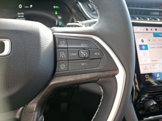 Photo of 2023 Velvet Red Pearlcoat Jeep Grand Cherokee 4xe