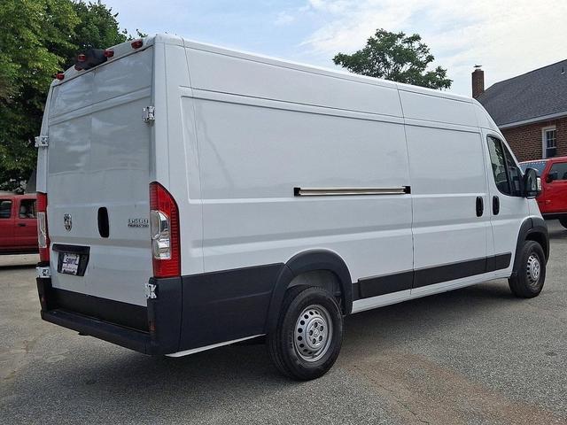 Photo of 2025 Bright White Clearcoat RAM ProMaster 3500