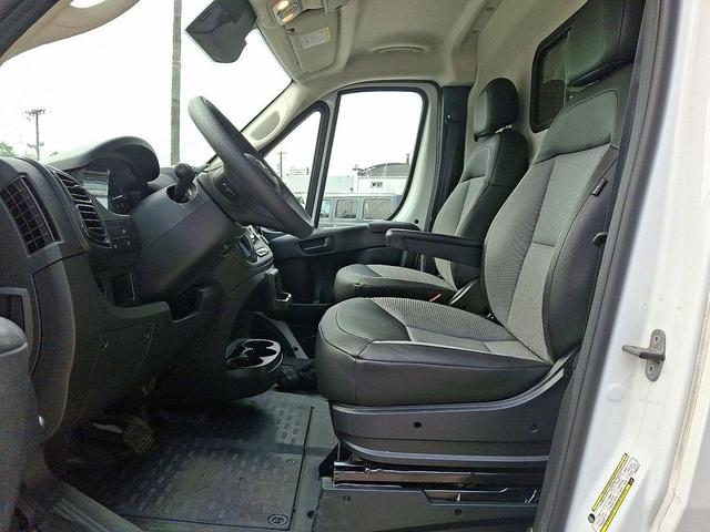 Photo of 2025 Bright White Clearcoat RAM ProMaster 3500