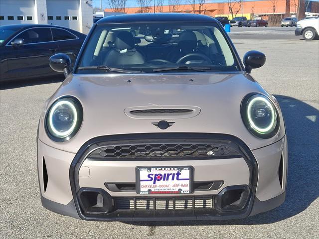 Photo of 2022 Rooftop Grey Metallic MINI Hardtop