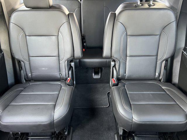 Photo of 2023 Sterling Gray Metallic Chevrolet Traverse
