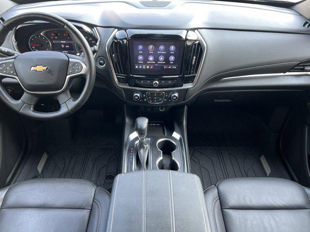 Photo of 2023 Sterling Gray Metallic Chevrolet Traverse