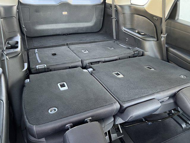 Photo of 2024 Gun Metallic Nissan Pathfinder