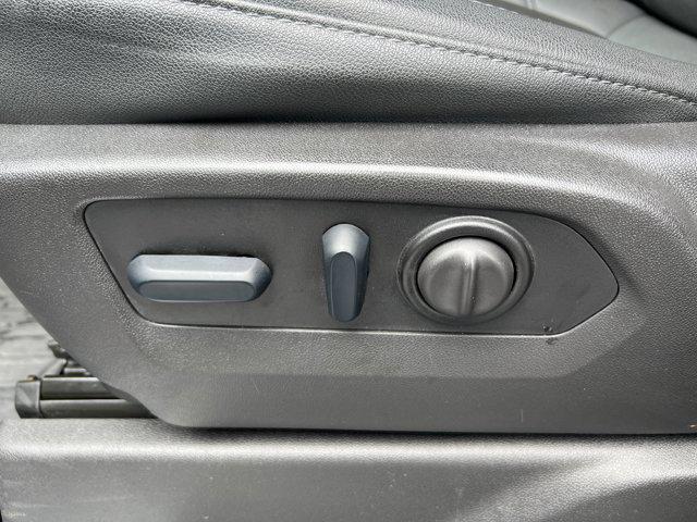 Photo of 2023 Quicksilver Metallic GMC Sierra 2500