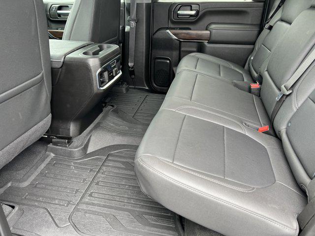 Photo of 2023 Quicksilver Metallic GMC Sierra 2500