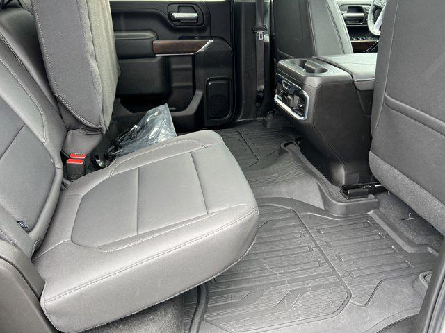 Photo of 2023 Quicksilver Metallic GMC Sierra 2500