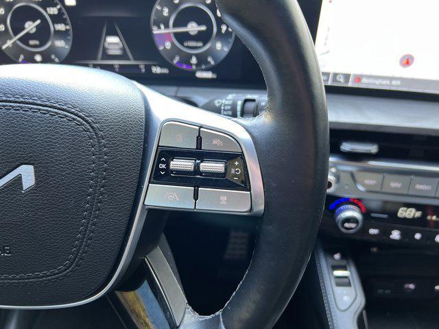 Photo of 2024 Ebony Black Kia Telluride