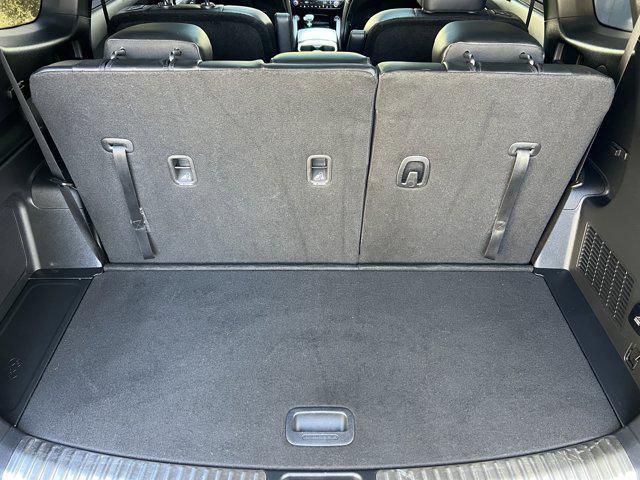 Photo of 2024 Ebony Black Kia Telluride