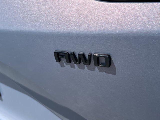 Photo of 2025 Galaxy Gray Metallic Chevrolet Blazer EV