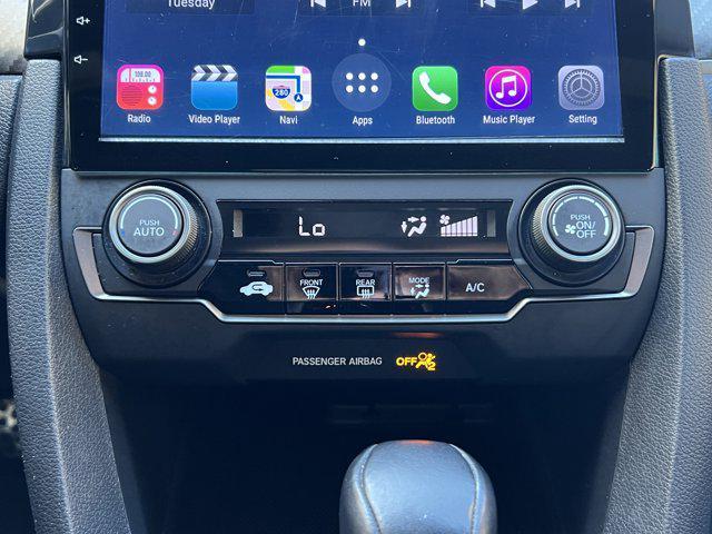 Photo of 2018 Sonic Gray Pearl Honda Civic