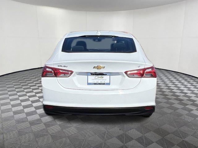 Photo of 2021 Summit White Chevrolet Malibu