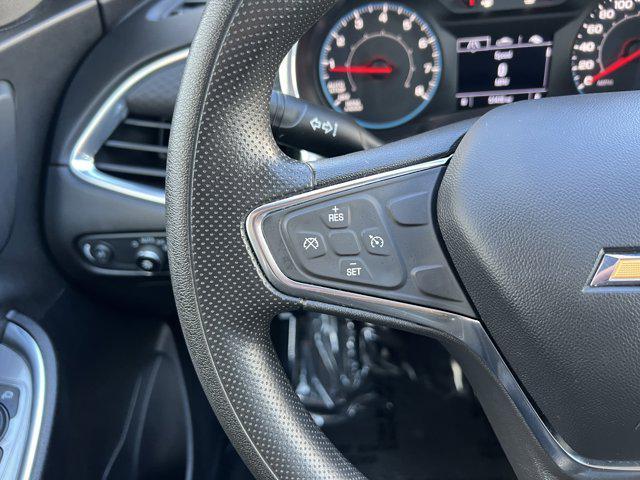 Photo of 2021 Summit White Chevrolet Malibu