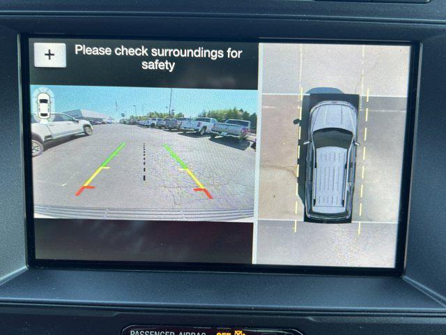 Photo of 2019 White Platinum Metallic Tri-Coat Ford Expedition