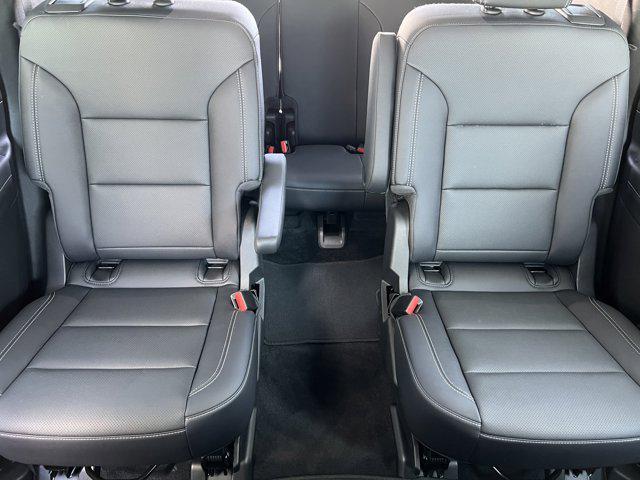 Photo of 2024 Gray Chevrolet Traverse