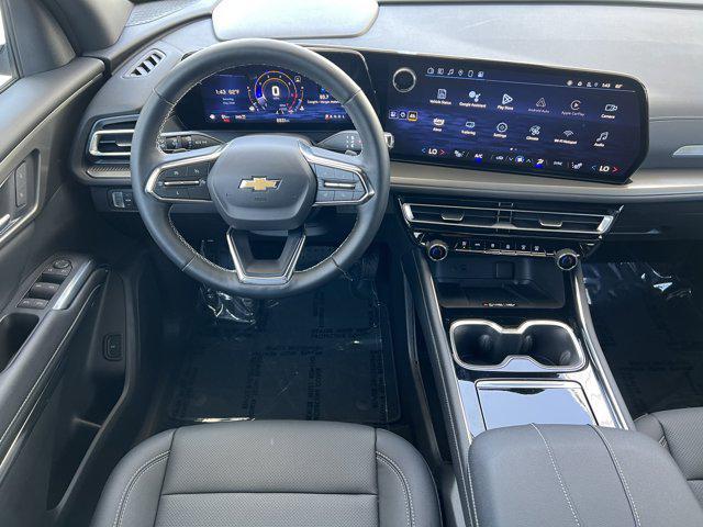 Photo of 2024 Gray Chevrolet Traverse
