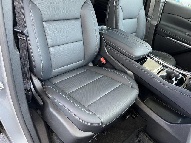 Photo of 2024 Gray Chevrolet Traverse