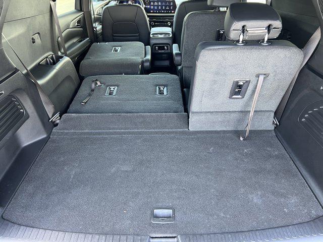 Photo of 2024 Gray Chevrolet Traverse
