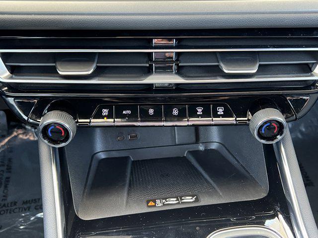 Photo of 2024 Gray Chevrolet Traverse