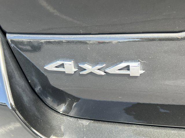 Photo of 2023 Rocky Mountain Pearlcoat Jeep Grand Cherokee