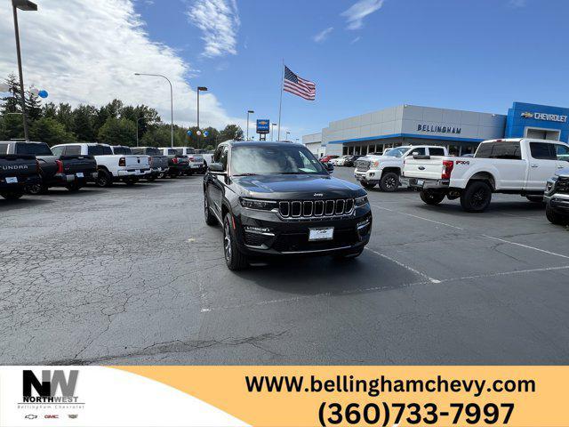 Photo of 2023 Rocky Mountain Pearlcoat Jeep Grand Cherokee