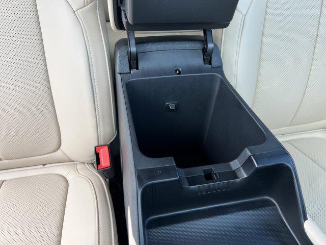 Photo of 2023 Rocky Mountain Pearlcoat Jeep Grand Cherokee