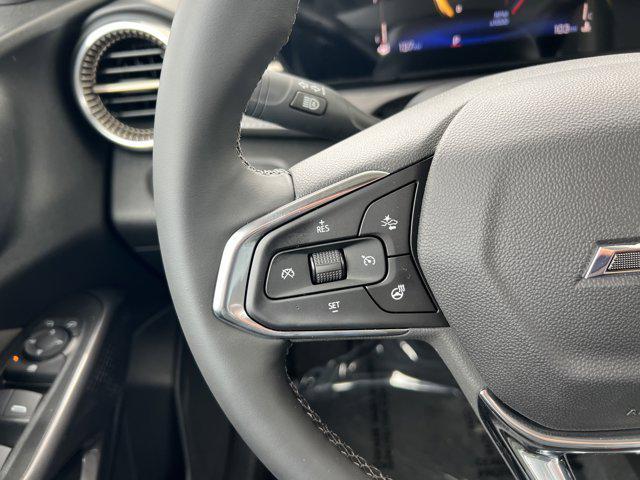 Photo of 2025 Summit White Chevrolet Trax