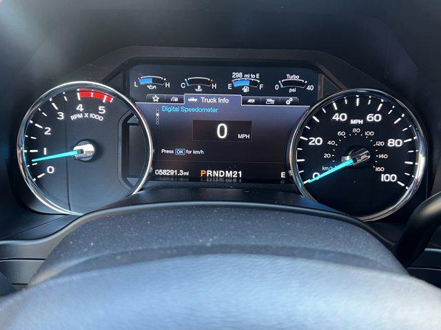 Photo of 2019 White Platinum Ford F-350
