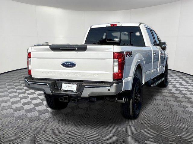 Photo of 2019 White Platinum Ford F-350