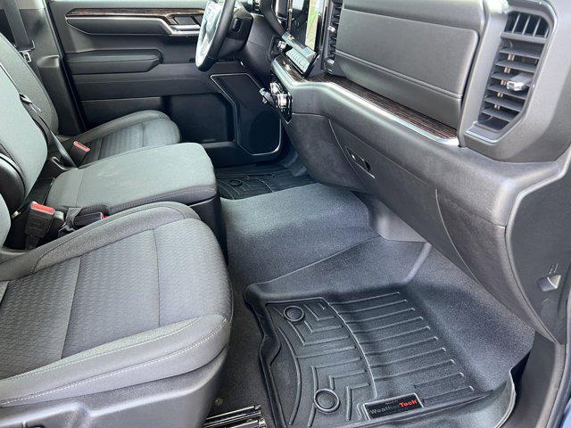 Photo of 2023 Pacific Blue Metallic GMC Sierra 1500