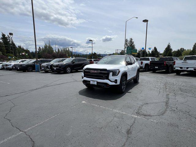 Photo of 2026 Summit White GMC Terrain