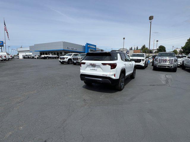 Photo of 2026 Summit White GMC Terrain