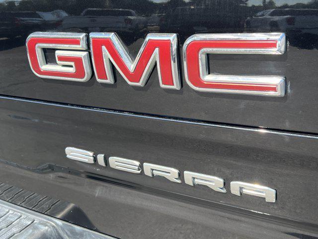 Photo of 2021 Ebony Twilight Metallic GMC Sierra 1500