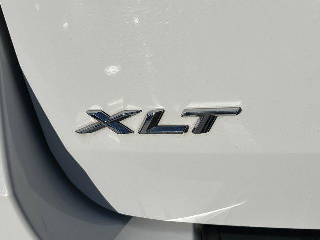 Photo of 2021 Oxford White Ford Explorer