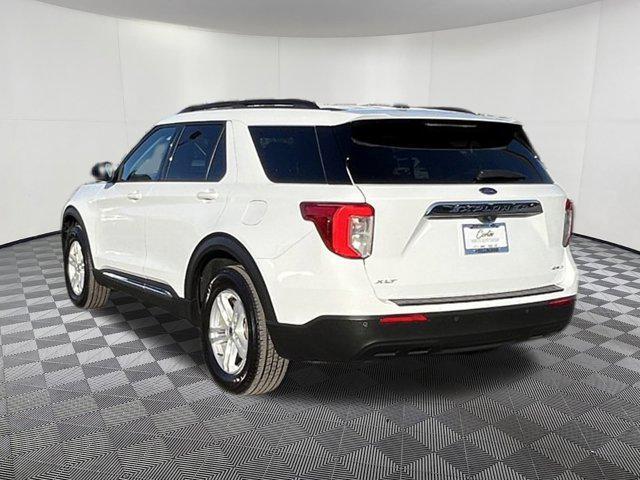 Photo of 2021 Oxford White Ford Explorer